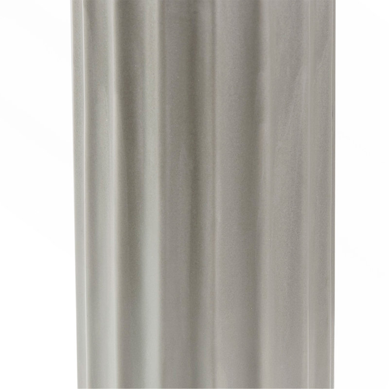 Lampe de table en céramique nervurée