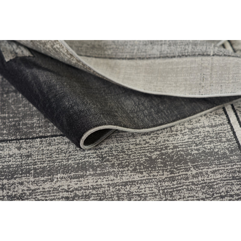 Indoor Rug, Runner 2'2" x 7'7"