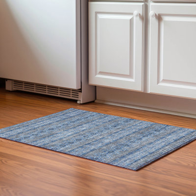 Tapis bleu marine Cerrito lavable à la machine de qualité supérieure