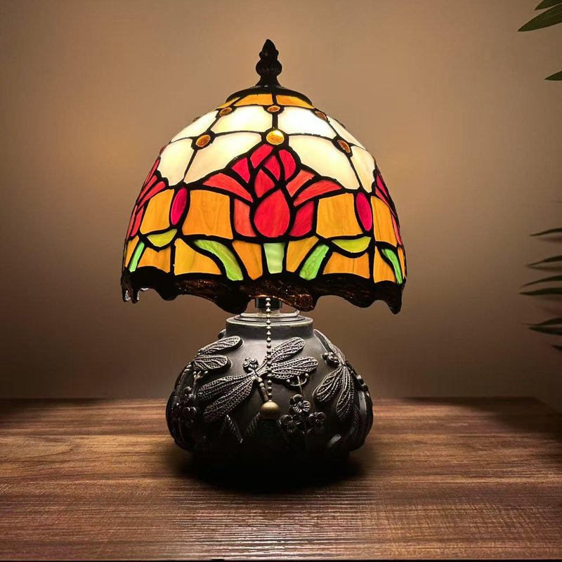 Mini lampe de table Tiffany en verre teinté tulipes rouges incluses Ampoule à DEL Base de l 8 po x P 8 po x H 12 po