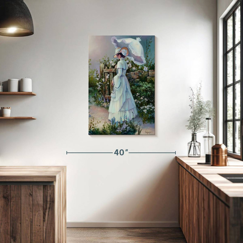 Leisha Lady Victoria, 36" H x 24" W