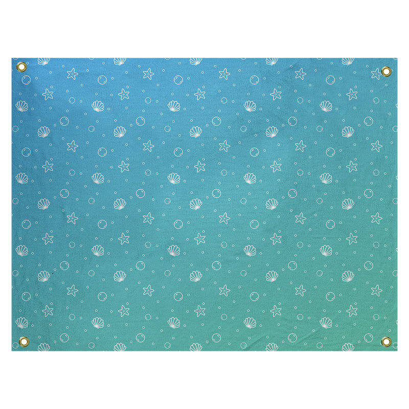 Tapisserie «Avicia Seashell» par Katelyn Elizabeth, H 27,5 po x l 37,5 po, Intérieur, Vert et bleu