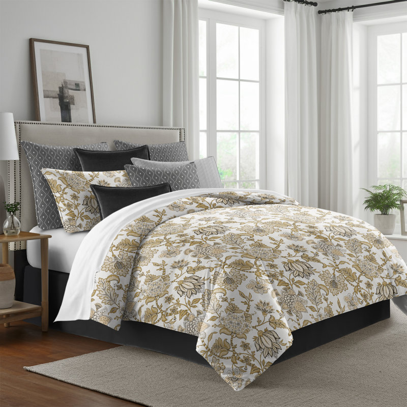 Bronte Gold Cotton Duvet Cover Set, California King Duvet Cover + 7 Additional Pieces