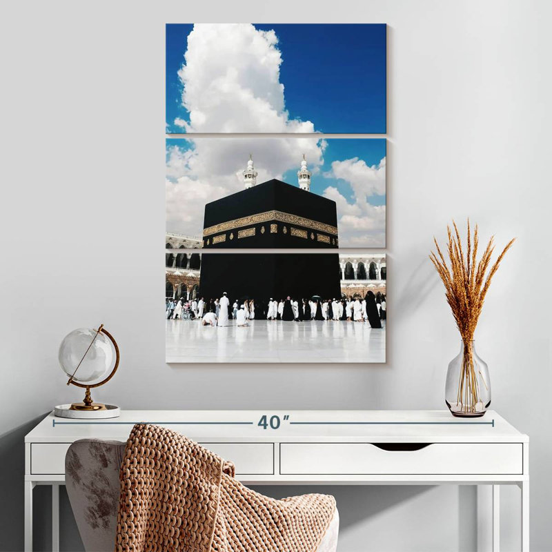 Kaaba In Mecca, 32" H x 20" W
