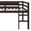 Lit mezzanine en bois avec échelle-446802502