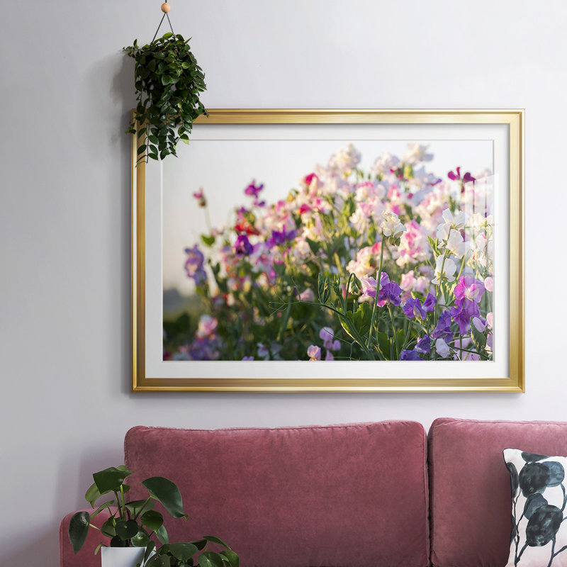 «Spring Is Here», impression sur papier, Or, H 19 po x l 27 po x P 1,5 po