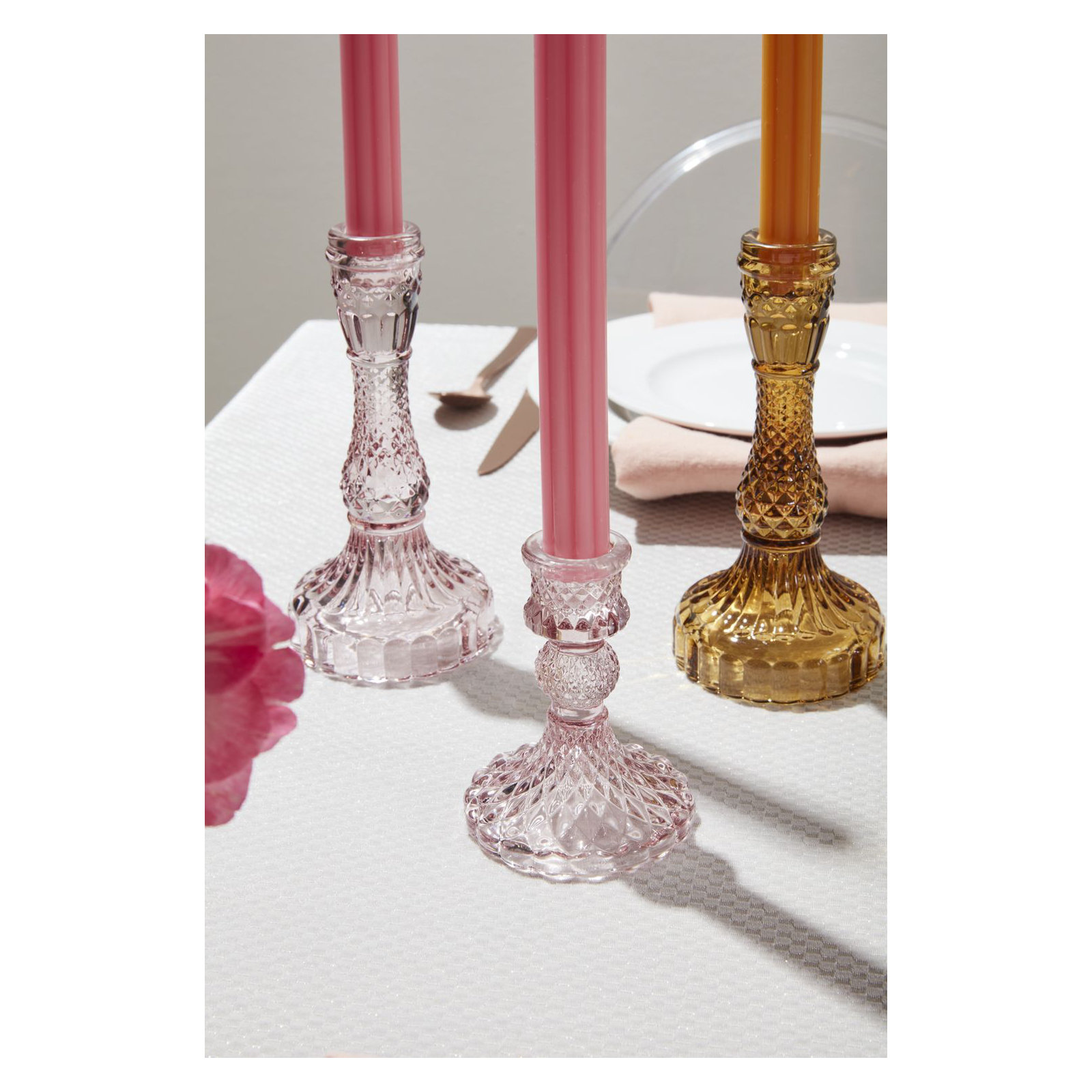 Samira Glass Tabletop Candlestick, Pink