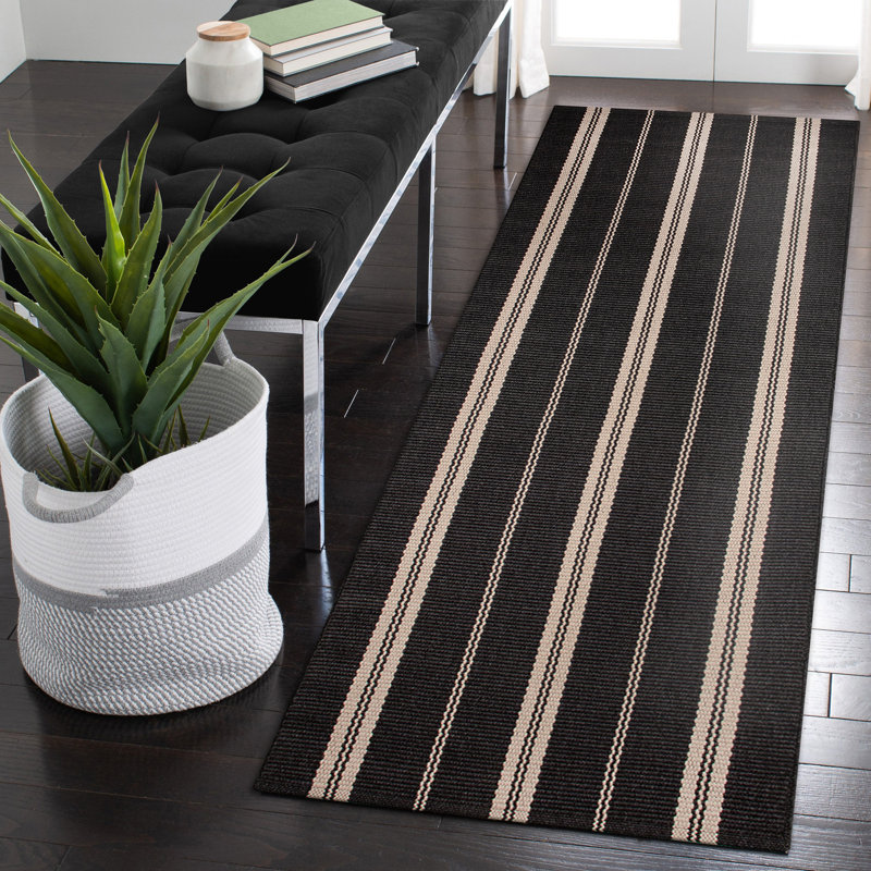 Tapis intérieur / extérieur Higgins, Tapis de couloir 2 pi x 7 pi 6 po