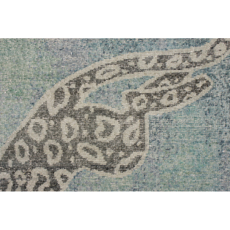 Distressed Homage Hand Knotted Wool Animal Print Area Rug, Rectangle 8' x 10'