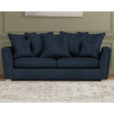 Wendleberry Three Seater, Scatter Back