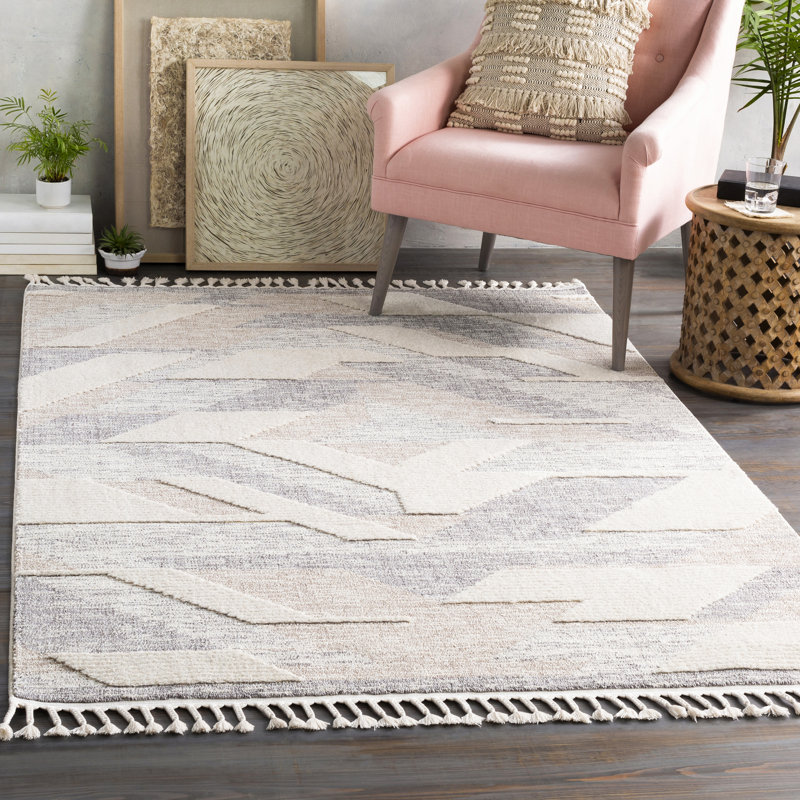 Tapis gris / taupe d'inspiration mondiale Adhvaith, Rectangle 5 pi 3 po x 7 pi 3 po