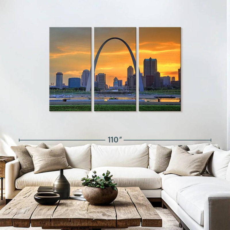 Rorry St. Louis Arch Sunset, 48" H x 74" W