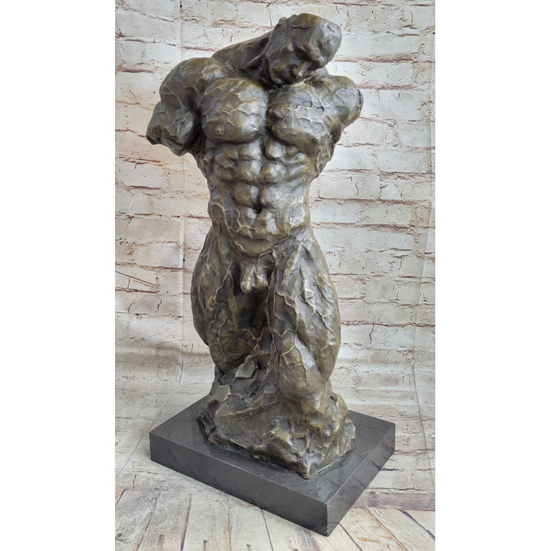 Figurines et sculptures