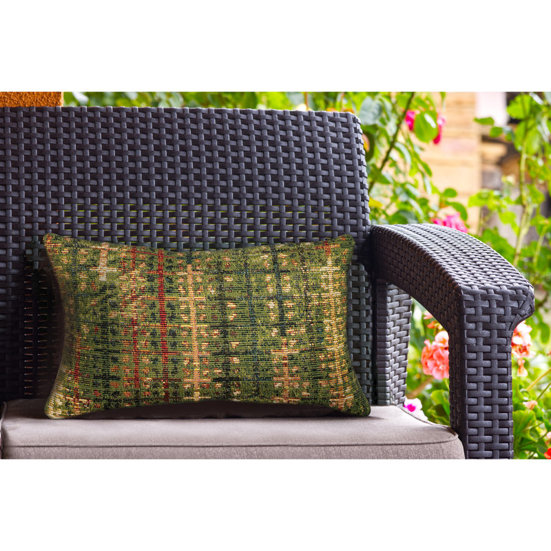 Marina Geometric Indoor/Outdoor Throw Pillow, Green