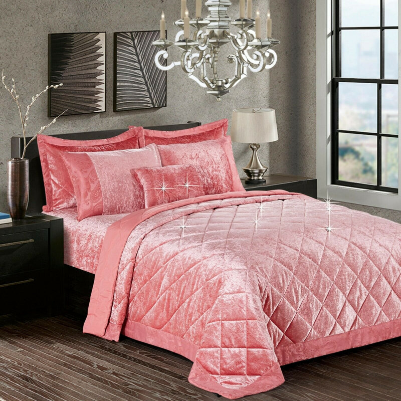 Altinaj Bedspread with Pillowcases Included, 250 x 250cm Bedspread + 2 Shams, Pink