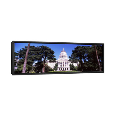 " Facade Of A Government Building, California State Capitol Building, Sacramento, California, USA " by Panoramic Images