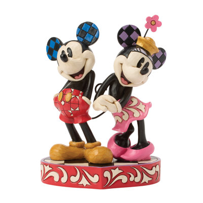 Figurines & Sculptures
