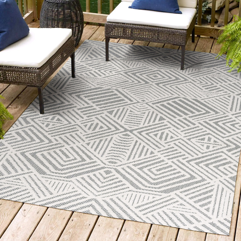 Raphael High-Low Pile Art Deco Geometric White/Black Indoor/Outdoor Rug, Rectangle 5' x 8'