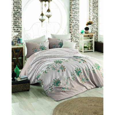 Malissa Duvet Cover Set with Pillowcases Included