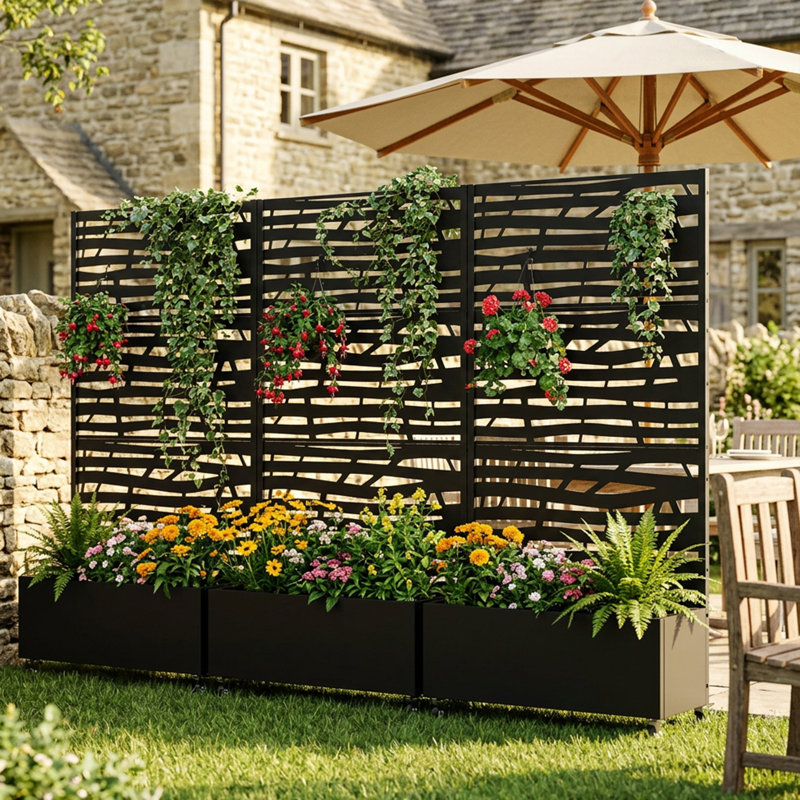 Boîte à fleurs en métal avec treillis et roues, H 72 po x l 47 po x P 16 po, Noir