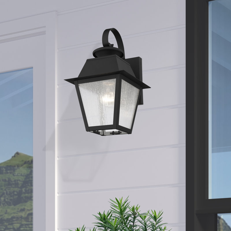 Arnetria Wall Light, Black