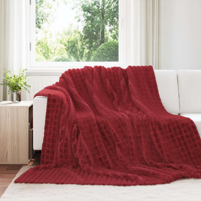 5.2-31 Throw Blanket