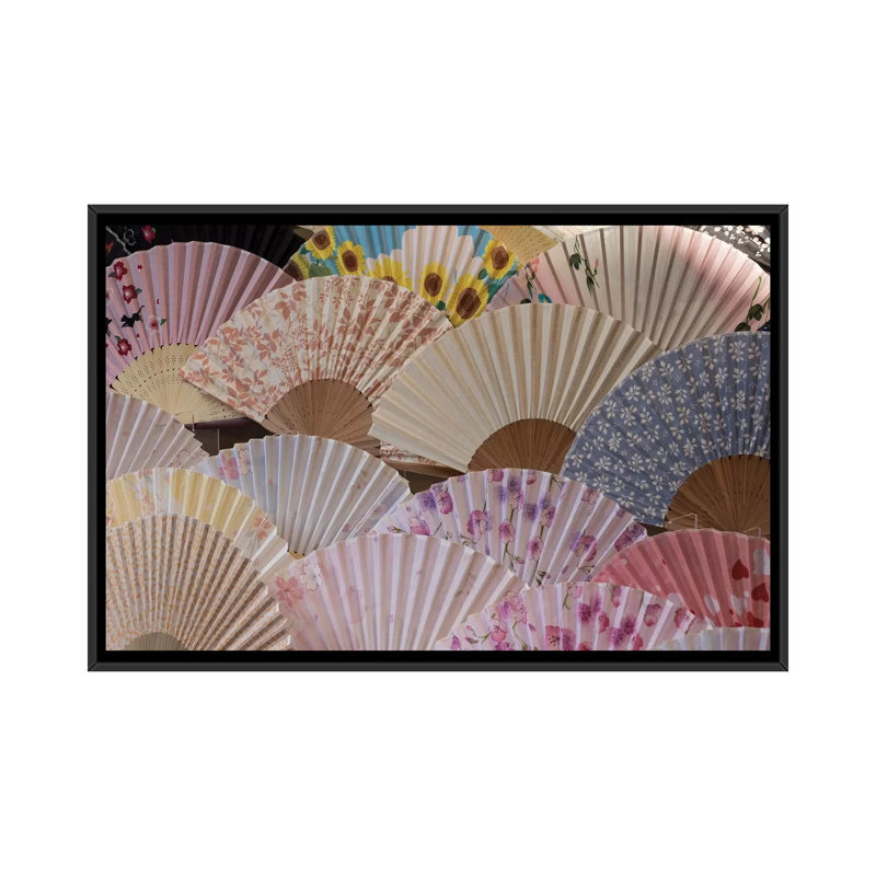 Reproduction de photo sur toile, H 18 po x l 26 po x P 1,5 po, Toile avec cadre noir, Pas de tapis