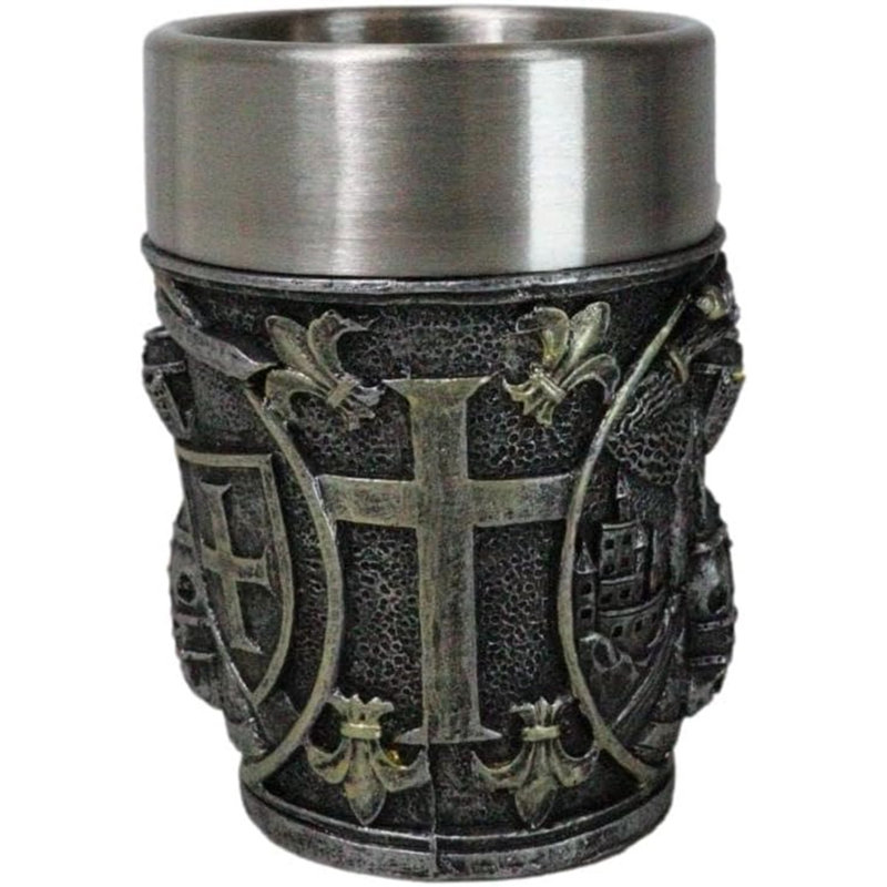 Ensemble de 4 verres à liqueur chevaliers croisés templiers