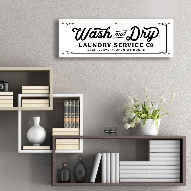 Epic Art «Wash And Dry Laundry Service Co.»  par 36 po x 12 po, art mural en verre acrylique, H 12 po x l 36 po