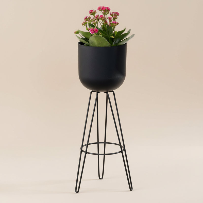 Daouda Small Decorative Planter with Black Metal Stand – Indoor Plant Pot for Home Office Christmas Decor