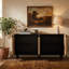 Buffet 59 po avec 5 pieds en bois massif, noir / naturel
