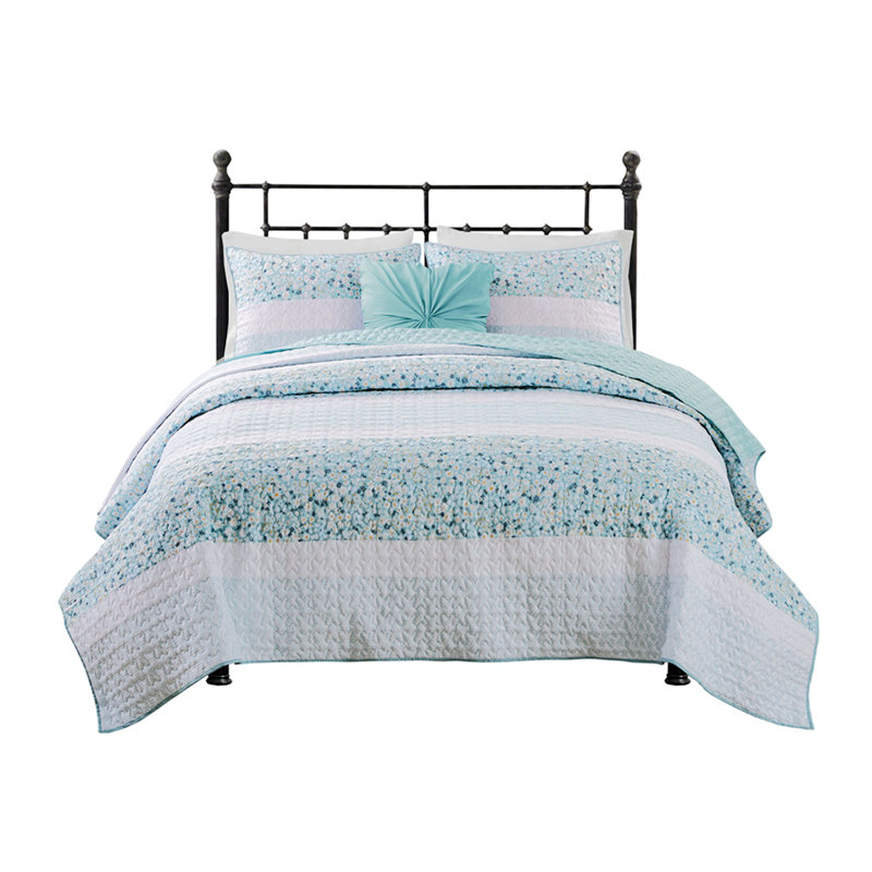 Polyester Machine Woven Floral Quilt, Queen Quilt + 2 Pillowcases, Aqua Floral