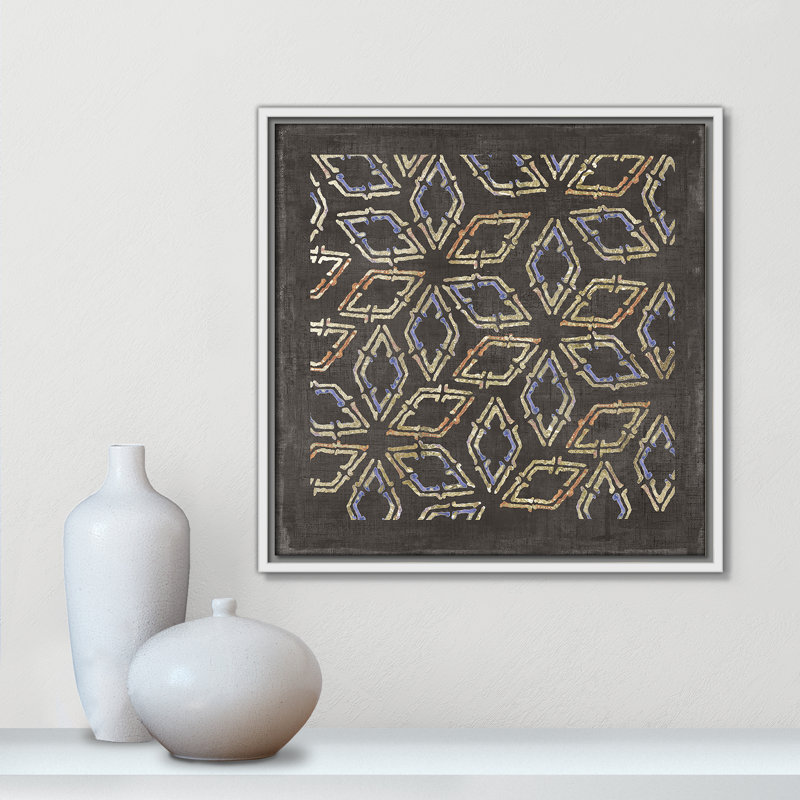 «Golden Folklore I» par Aimee Wilson, Blanc, H 17,5 po x l 17,5 po