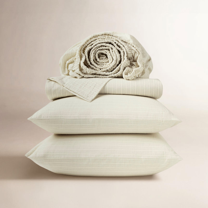 Organic Crinkled Percale™ 100% Cotton Sheet Set, King Sheet Set with 2 Pillowcases, Undyed w/Indigo-Gray
