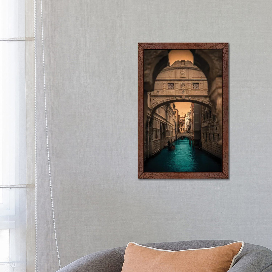 Ponte Dei Sospiri, Venice By Enzo Romano by Enzo Romano - Print on Canvas
