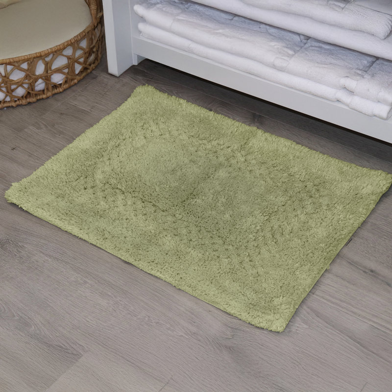 Antigona Soft Bath Rug, 17" W x 24" L, Green