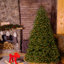 Sapin de Noël floqué et illuminé