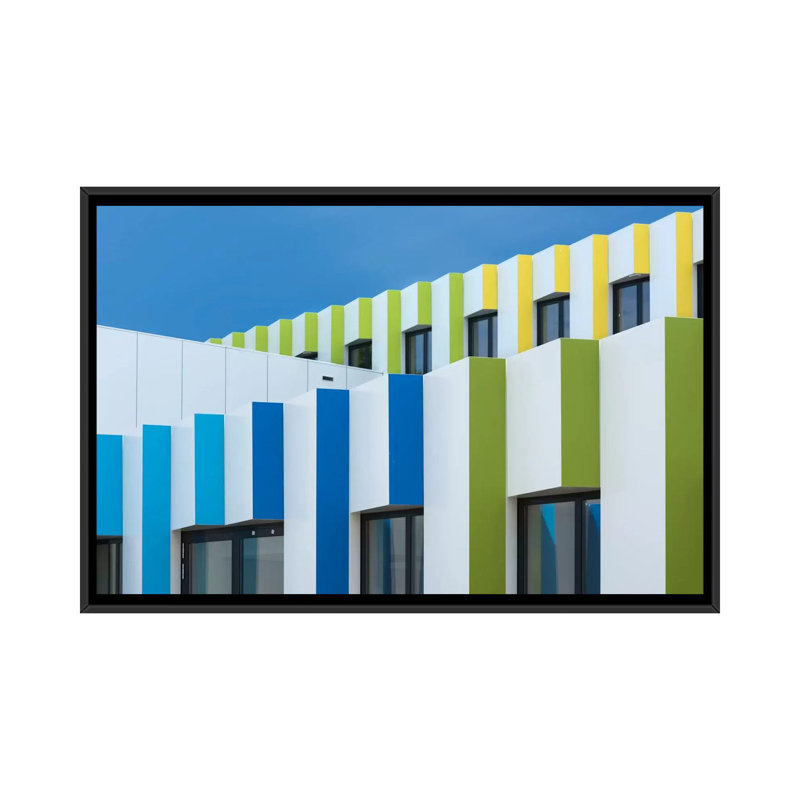 « triple façades », impression sur toile, H 18 po x l 26 po x P 1,5 po, Pas de tapis, Toile avec cadre noir