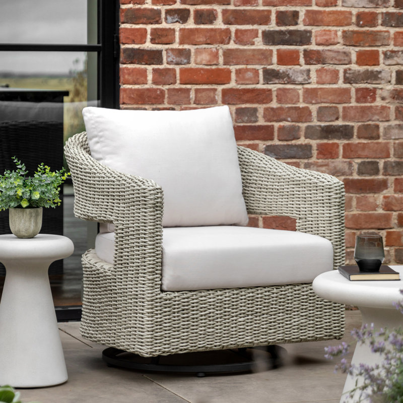 Steel Outdoor Lounge Chair