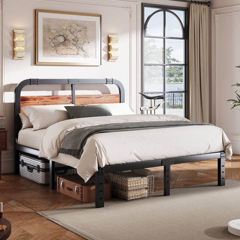 Lit plateforme très grand en métal noir avec tête de lit en bois massif foncé de 40 po, rangement sous le lit, support silencieux, aucun sommier tapissier requis