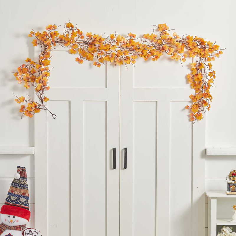 200cm Faux Maple Garland