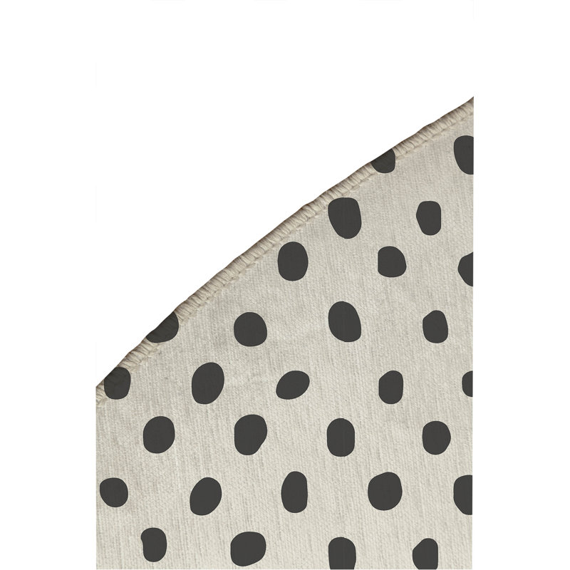 Dot Lyfe Non-Slip Outdoor Rug, Round 5'