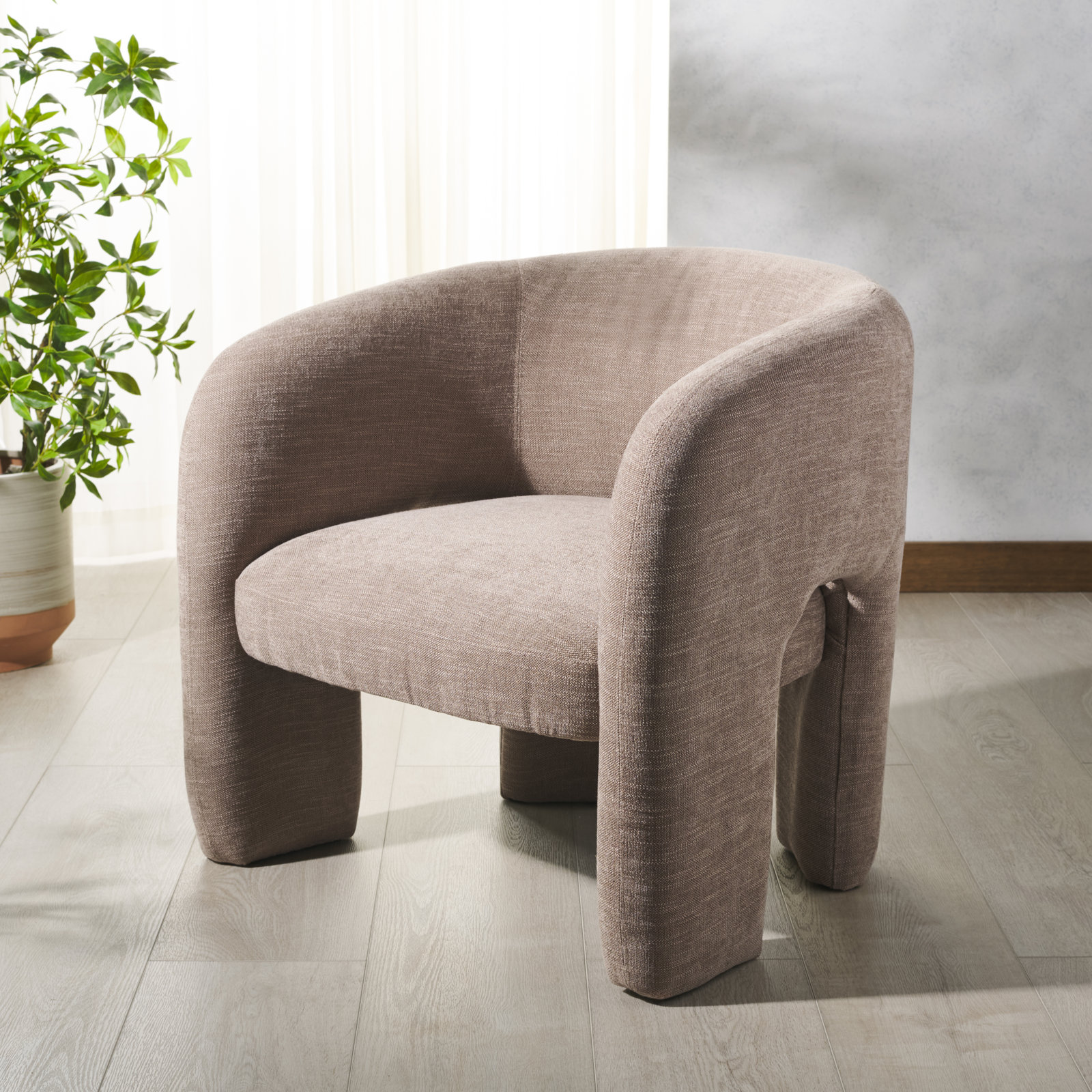 Elonte Pine Barrel Chair, Light Brown