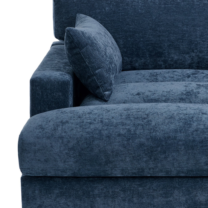Chaise longue surdimensionnée en chenille bleue avec accoudoirs et coussins décoratifs, Bleu