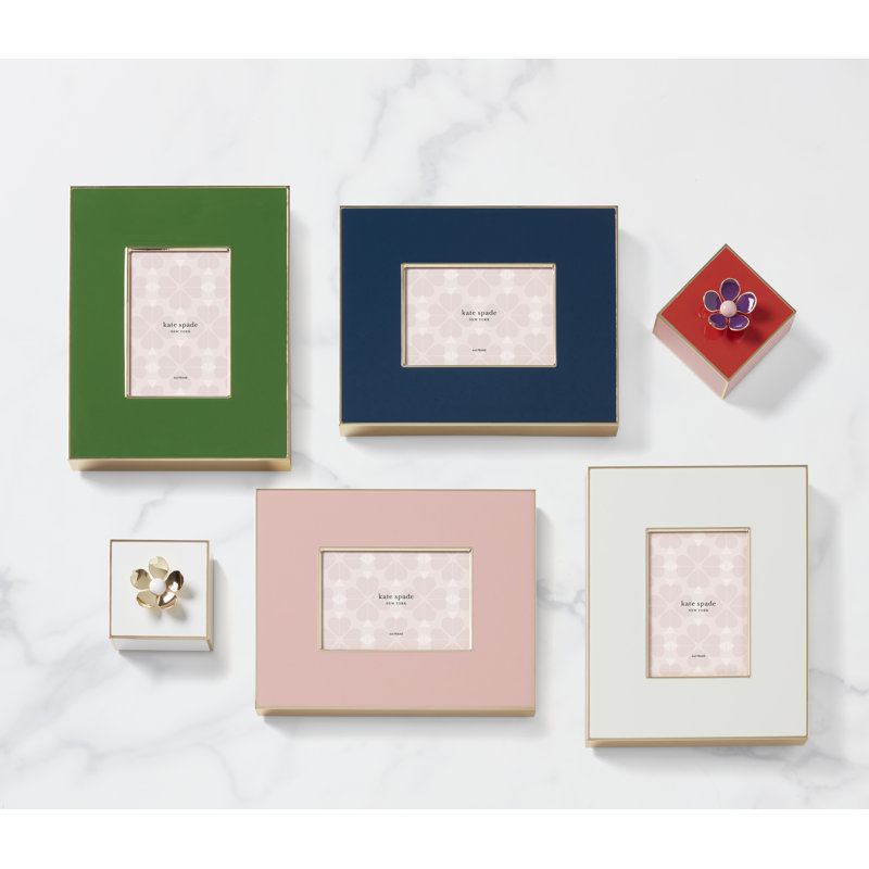 White and Gold 4x6 Stainless Steel Tabletop Picture Frame