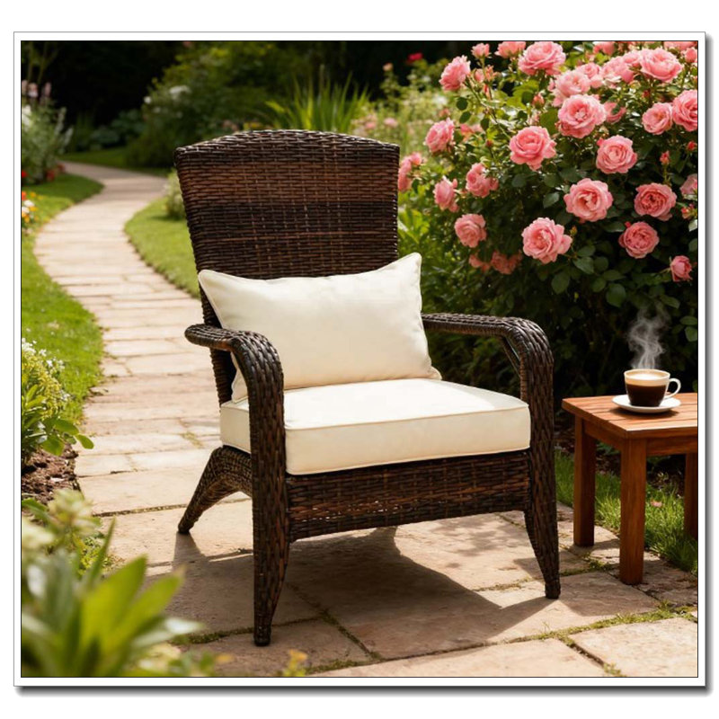 Chaise de patio en osier de rotin avec coussins moelleux et dossier haut