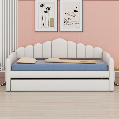 Upholstered Daybed With Trundle