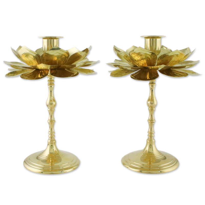 Très grand chandelles de laiton lumineux lotus