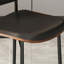 Chaise en bois massif avec dossier minimal