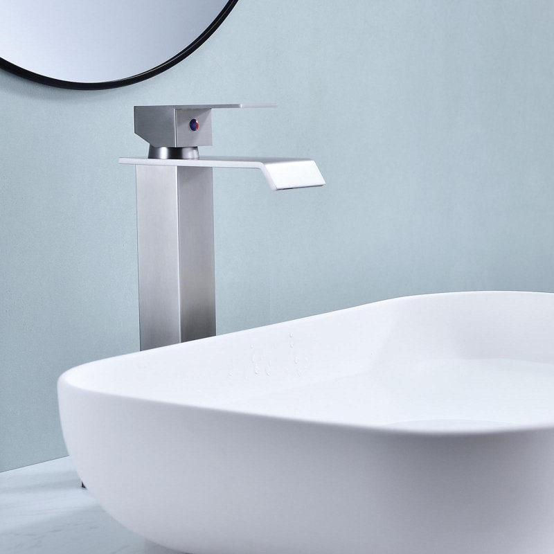 Robinet de salle de bain à un trou, Nickel brossé